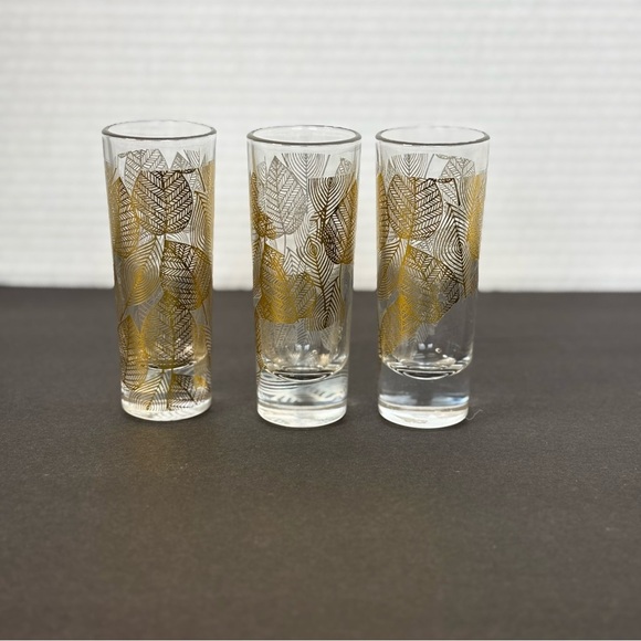 MCM Barware Etched Shot Glasses Gold Leaf - Set of 3 - Picture 2 of 6